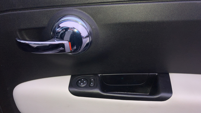 Fiat 500 1.0 Mild Hybrid Dolcevita [Part Leather] 3dr Petrol Hatchback